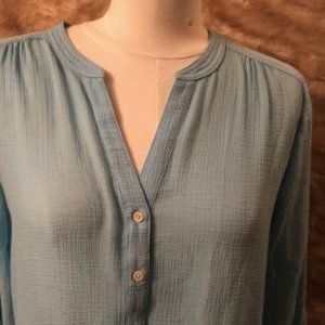 Tommy Bahama Light Weight Blouse